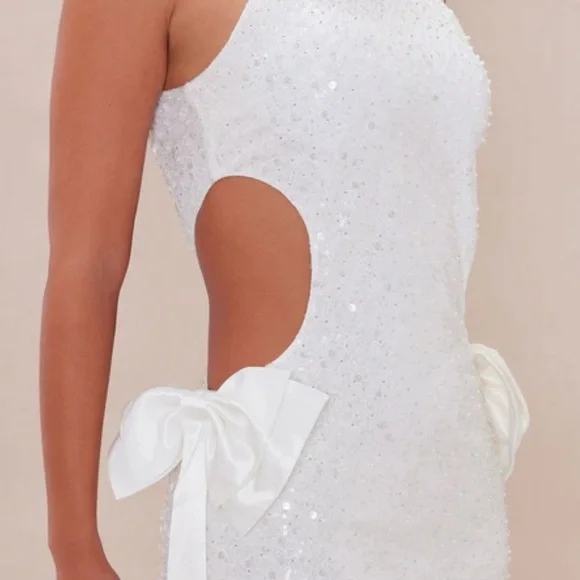 Elegant White Sequin Cut-Out with White Bow Dress - Picture 2 of 4